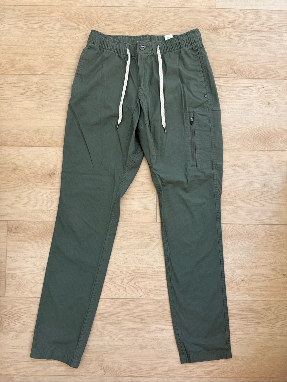 Vuori Men's Green Ripstop Climber Lightweight Pants Drawstring Elastic Waist S